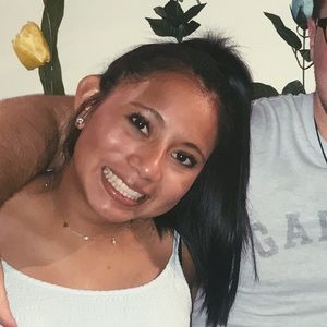 Meet your Posher, Elena